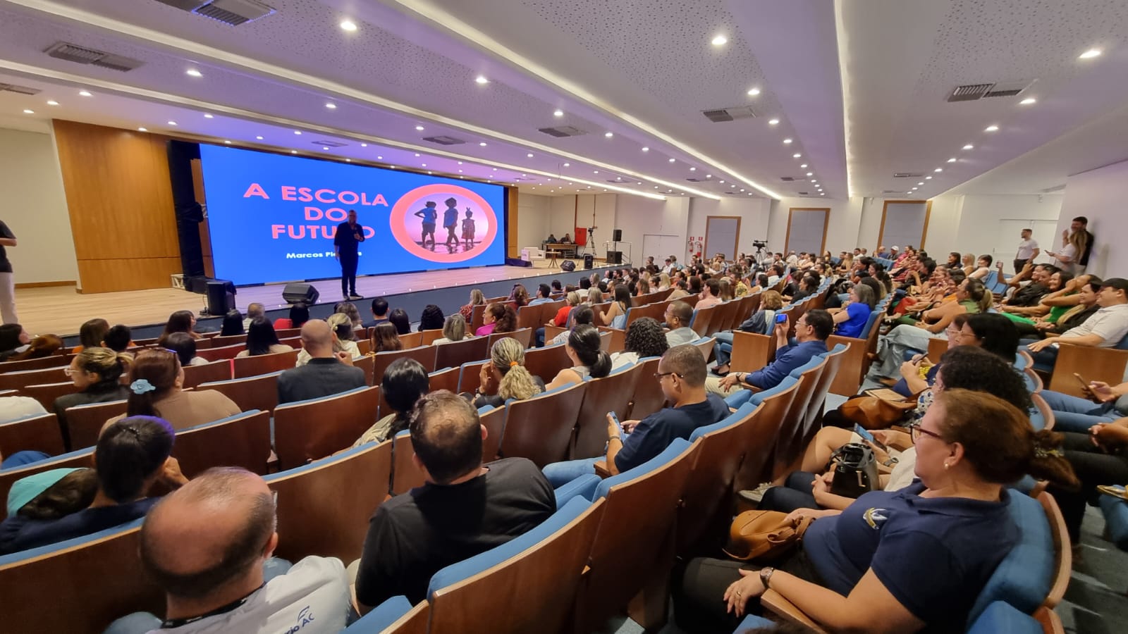 Humanização na educação guia debates no “Conexões Senac – Educação” no Acre