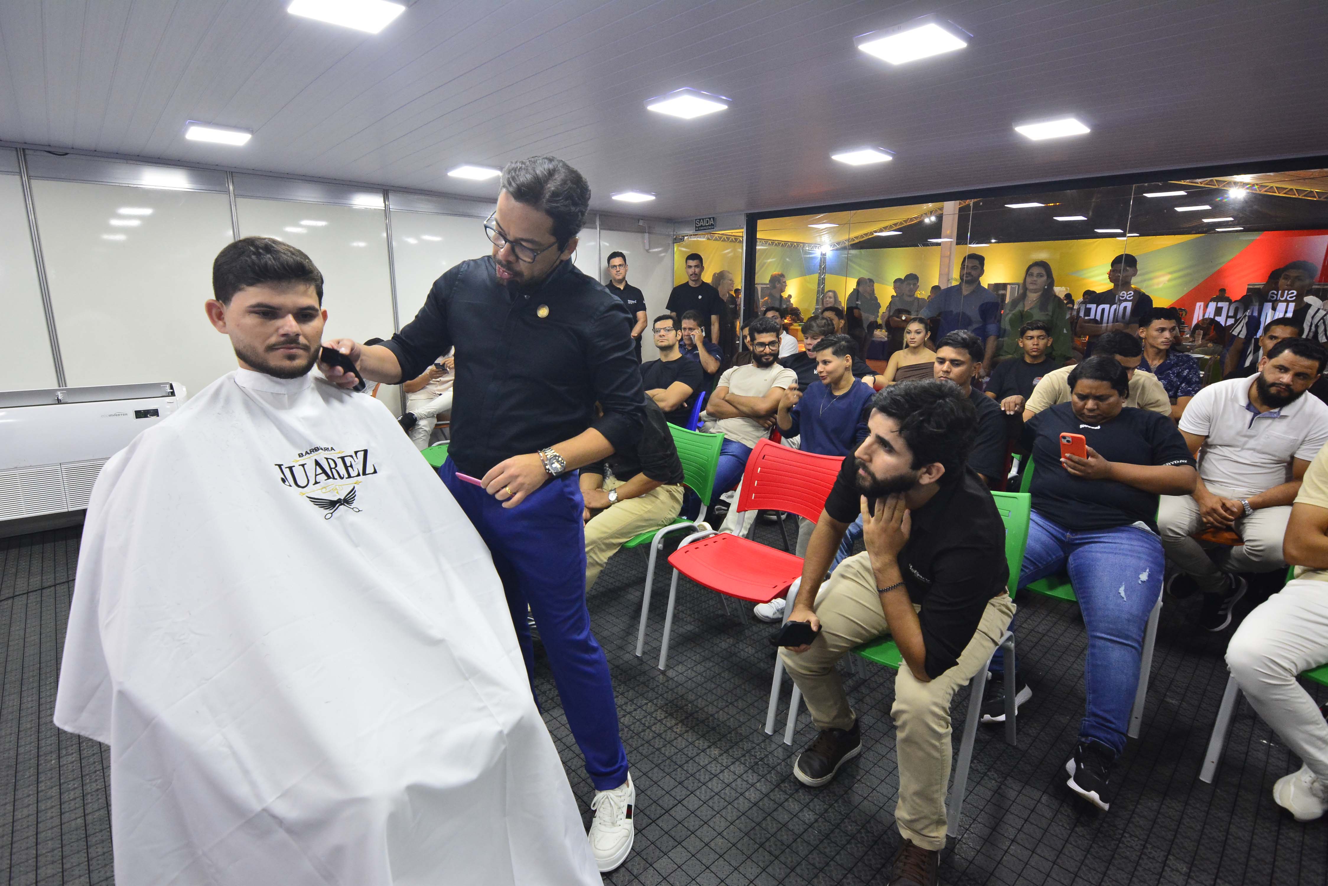 Juarez Leite compartilha técnicas na Expoacre Juruá