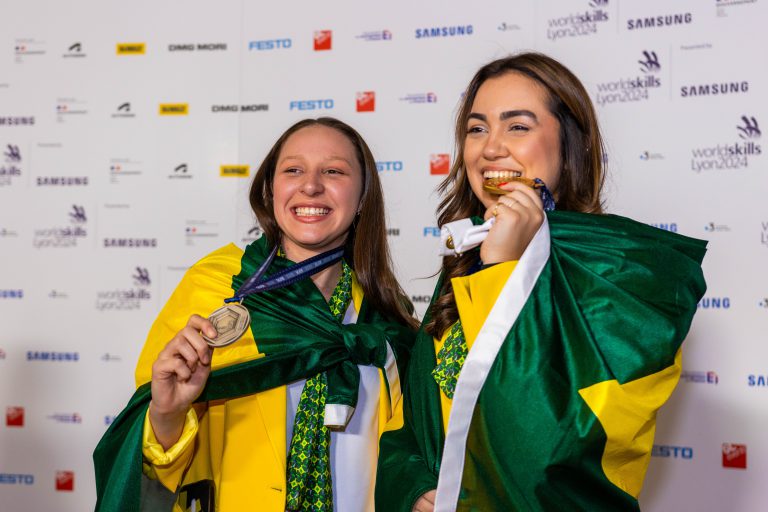 Senac faz história e leva ouro na WorldSkills 2024